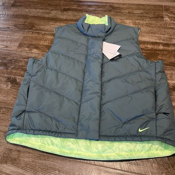 Nike Jackets & Blazers - Nike Therma Fit Puffer Vest Womens L Repel Reversible Green Golf NEW